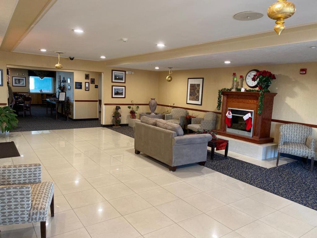 Fairgrounds Inn Du Quoin Εξωτερικό φωτογραφία
