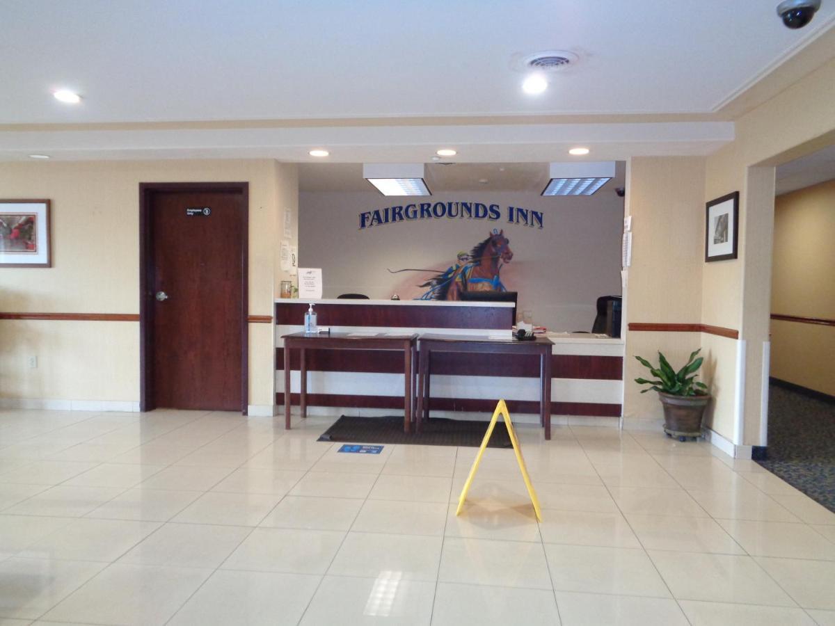 Fairgrounds Inn Du Quoin Εξωτερικό φωτογραφία
