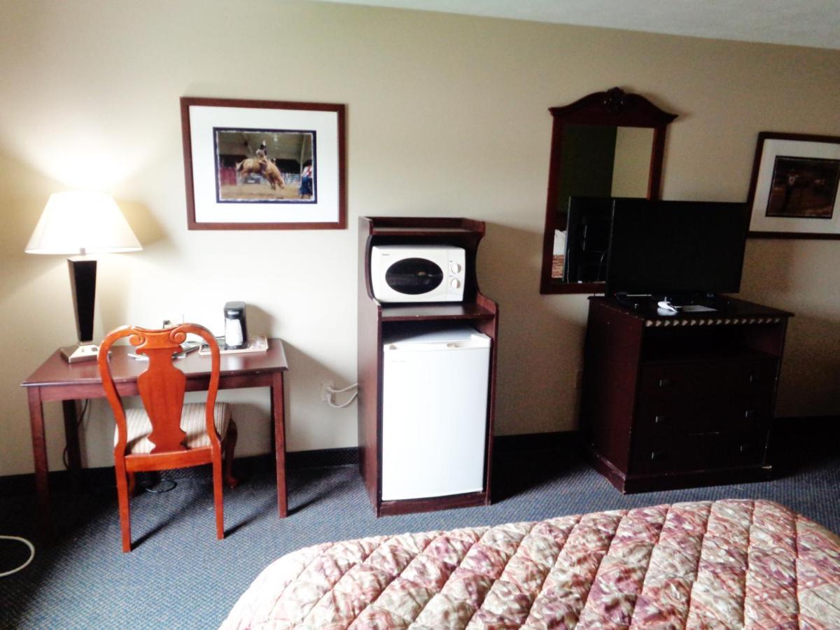 Fairgrounds Inn Du Quoin Εξωτερικό φωτογραφία